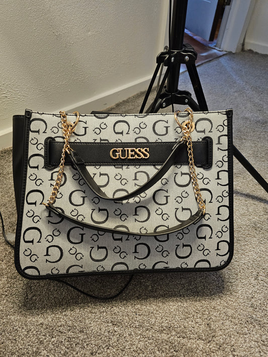 Guess Shoulder bag