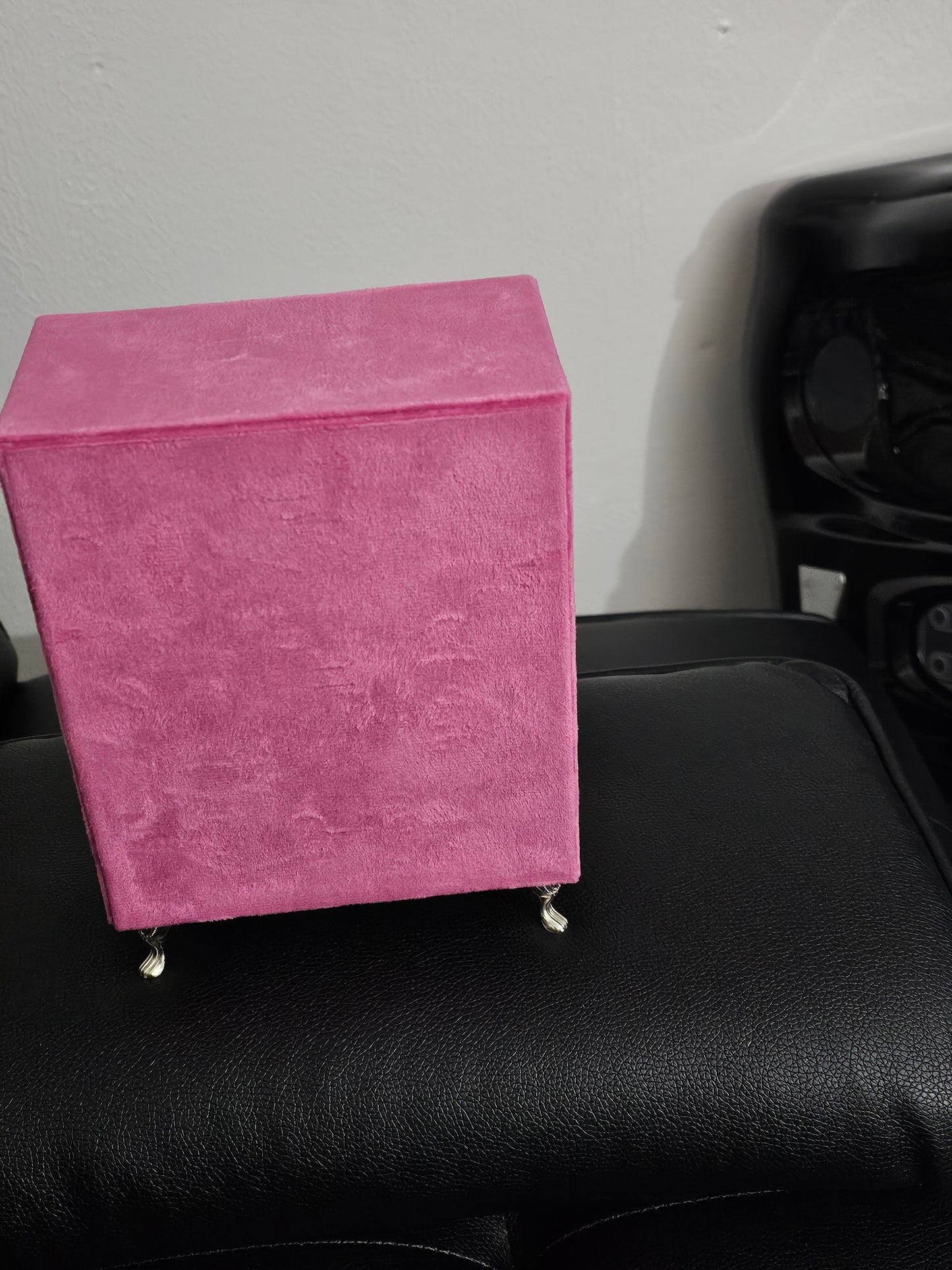 Velvet pink jewelry box